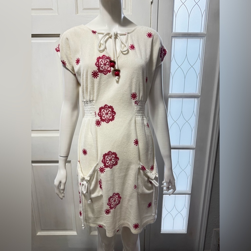Juicy Couture Fashion Angel Cherry Red Sonia Floral EmbroideryTerry Mini Dress M